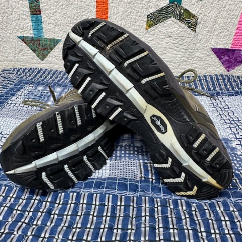 Nautilus Safety Shoes Composite Toe Woman's Size 7.5 - Picture 10 of 13